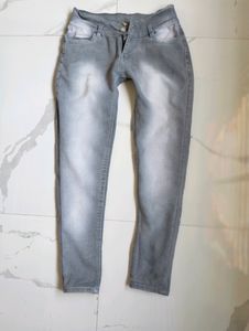 Jeans. Charcoal