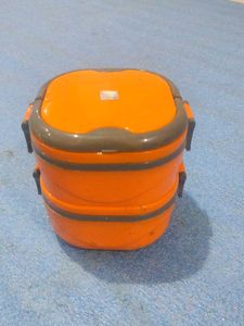 Lockup Tiffin Box