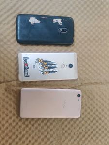 3 Broken Smartphones - For Parts