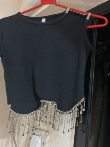 Black Long Sleeve Crop Top