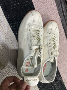unisex White Sneakers