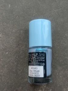 Oriflame On Colour Nail Polish Combo