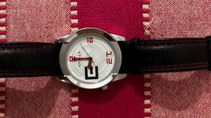 Titan Men’s Wrist Watch