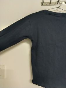 Simple Everyday Fitted Top.