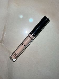 MAC 24HR Concealer