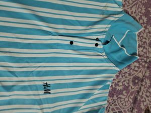 2 Branded T-shirt Xxl In Size