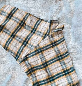 Size Medium Cute Plaid Shorts For Women