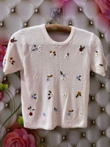 Floral Embroidered Tee