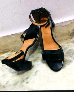 Free Earrings Black Heels For Women And Girls