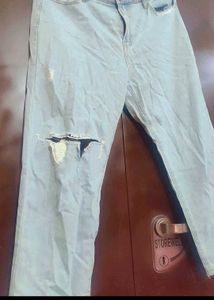 Light Blue Capri Jeans For Girl Or Woman 32 Waist