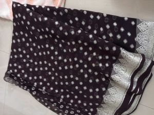 Elegant Black &amp; Silver Sari