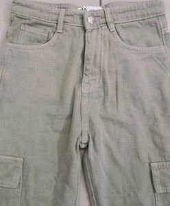 I Want To Sell Cargo Pant