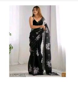 FABRIC SEQUANCE WOMEN SAREE Elegant Purple Sare