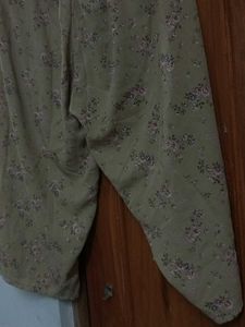 Free Size. Half Long Pant