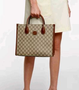 Gucci Premium Handbag – Stylish &amp; Elegant