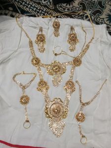 NEW YEAR SALE RANI HAR FULL SET 😍