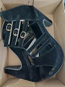 🖤Black Heels🖤