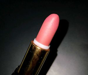 MARS PLUSH VELVET LIPSTICK – SHADE PINK GOSSIP