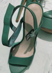 Charles &amp; Keith       Green Platform Heels