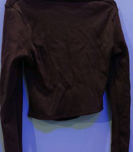 Designer Shoulder Sleeves Top