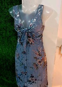 Beautifull Velvet Velour Floral Twist Dress