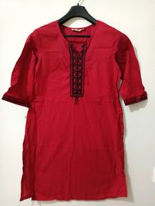 Avaasa Kurti