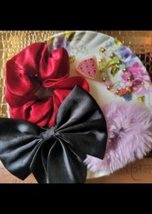 Hair Accessories Bundle with Bracelet and Cluter B