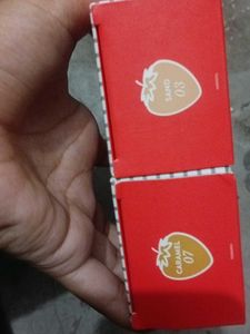 2 Dot &amp; Key Strawberry Dew Tinted Sunscreen SPF 50
