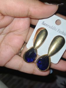 Stud Earring