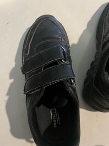 Liberty School Shoes Size 2. (8-10 Yrs)