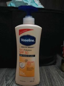 Vaseline Sun+Pollution Lotion