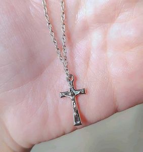 Elegant Silver Jesus Cross Chain ✝️