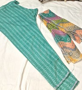 Green Straight Daily Wear Kurti Set