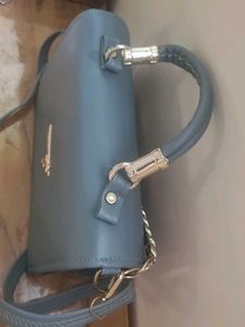 Sling Bag/ Small Bag / Shoulder/ Stylish
