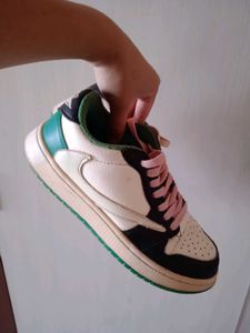 Air Jordan 1Low Fragment X Travis Scott