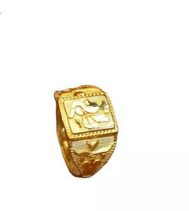 Elegant Gold-Tone Wrist Watch
