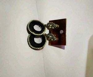 Black &amp; silver Thread Fashion Earrings.Usable for
