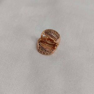 Sparkling Gold Hoop Earrings