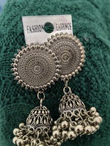 Silver Jhumka Earrings