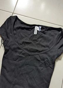 H&amp;M Crop Top