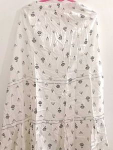 White &amp; Black Skirt NEW
