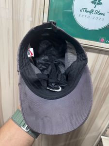 Nike Vintage 90’s  Dri-Fit Grey Cap