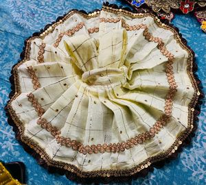 Laddu Gopal Fancy Dress Size 5,6,7 Only 1 Dres