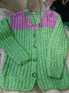 New Sweatshirt With Free Gift