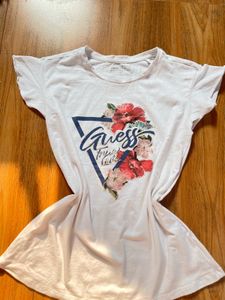 Authentic Guess Top ❤️