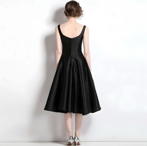 Very Beautiful Dress Black In Colour Size - Small