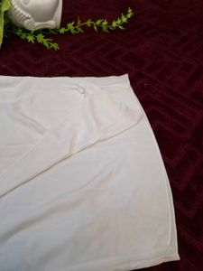 Elegant White Sleeveless Top