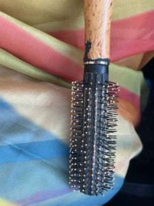 Round Hair Brush
