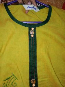 Embroidered Green &amp; Yellow Kurti