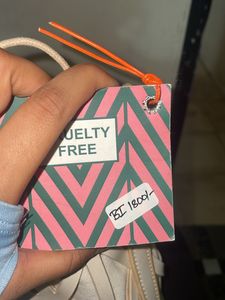 Beige / Off white Bucket Bag